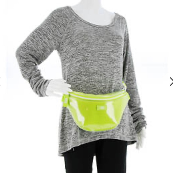 UGG WAIST BAG - Picture 4 of 8